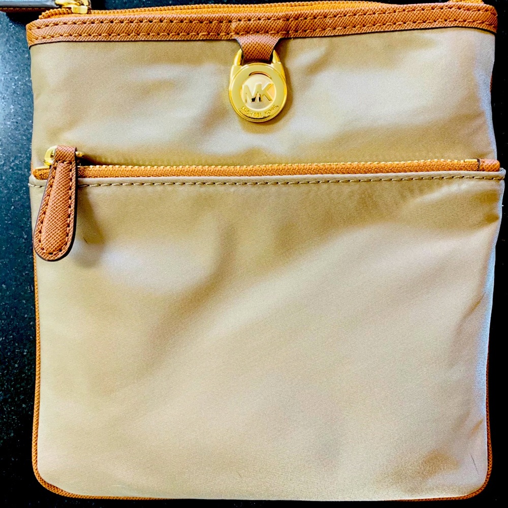 Michael - Michael Kors Kempton Crossbody